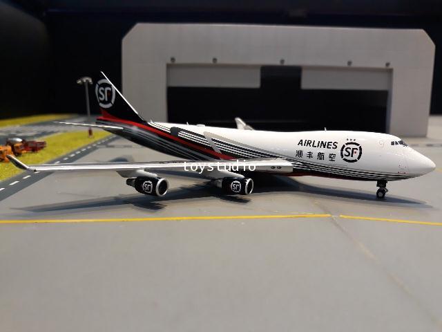 JC WINGS 1:400 SF Cargo 747-400ERF B-2422 XX4069