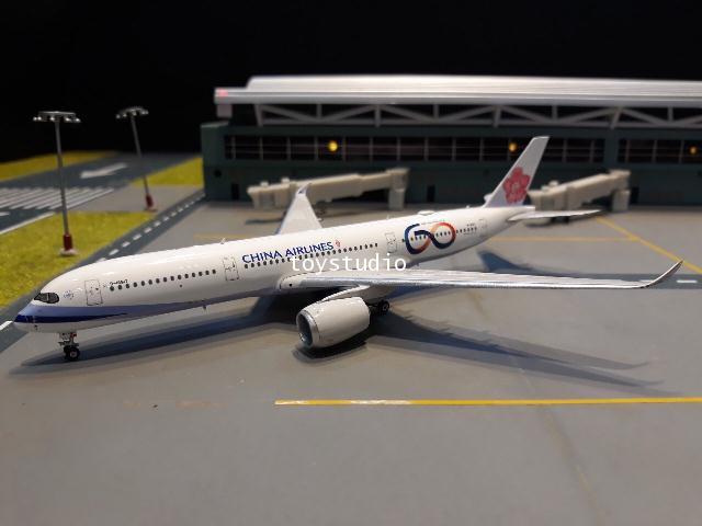 Phoenix Model [P4270] 1:400 China Airlines A350-900 B-18917 60th Anniversary [Length 16.5 Width 15 H 1