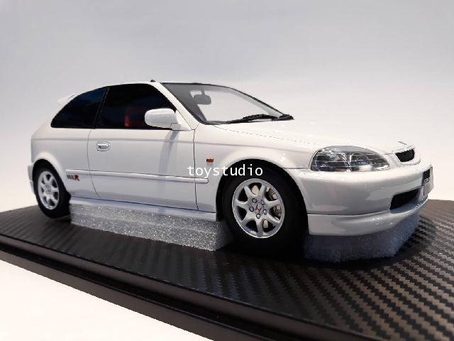 OneModel 1:18 EK9 Type R Early V Whi 17A20-3107