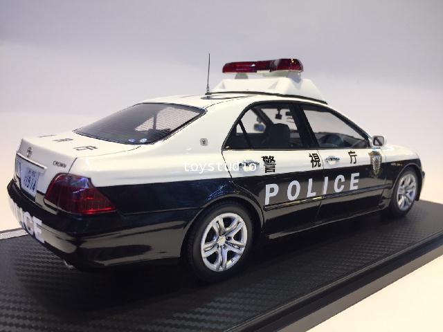 Ignition Model 1:18 Toyota Crown (GRS180) Police Departmen Motor IG1914 2
