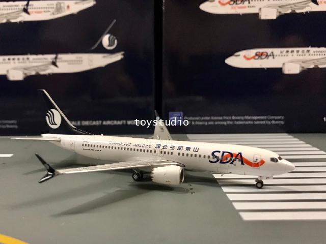 JC Wings 1:400 Shangdong 737-8 Max B-1271 LH4110