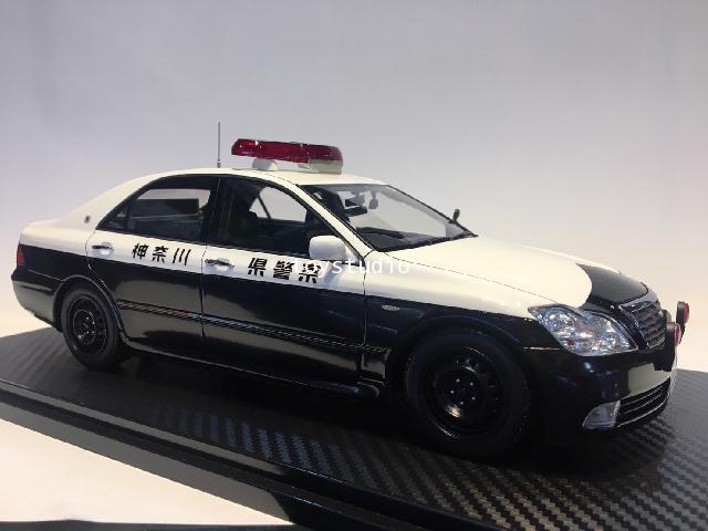 Ignition Model 1:18 Toyota Crown (GRS180) IG2049 1