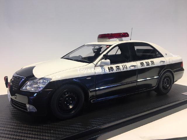 Ignition Model 1:18 Toyota Crown (GRS180) IG2049