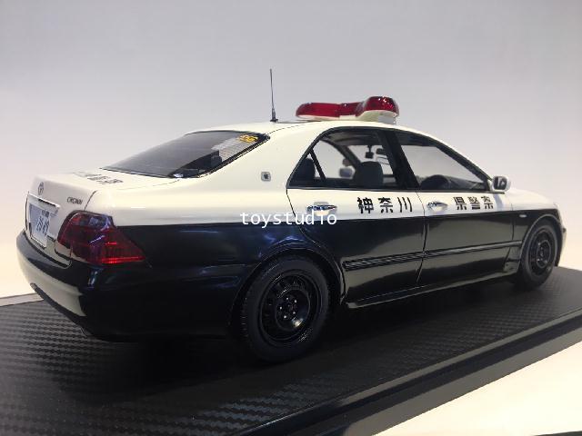 Ignition Model 1:18 Toyota Crown (GRS180) IG2049 2