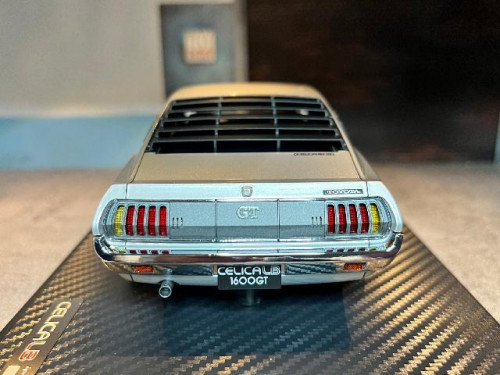 Ignition: IG2603 1:18 Toyota Celtca 1600GT LB(TA27) Silver [Width 10 Length 25 Height 7 cms] 7