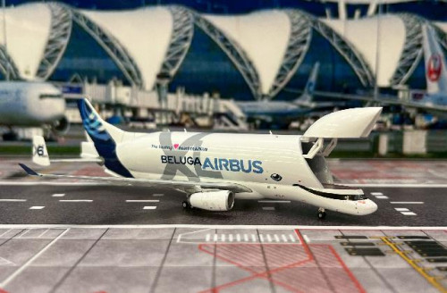 JC Wings 1:400 Airbus A330-743L Beluga XL6 F-GXLO LH4358 [Width 15 Length 16 Height 4.5 cm] 2