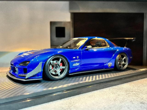 Ignition Model: IG2045 1:18 FEED RX-7 (FD3S) Blue Metallic [Width 10 Length 25 Height 7 cms]