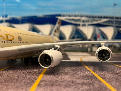 Inflight 1:200 Etihad A380 A6-APJ IF380EY0925A [Width 41 Length 38 Height 12 cm] 7