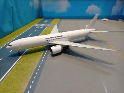JCWings [XX20193C] 1:200 Lufthansa Cargo 777-200LRF 