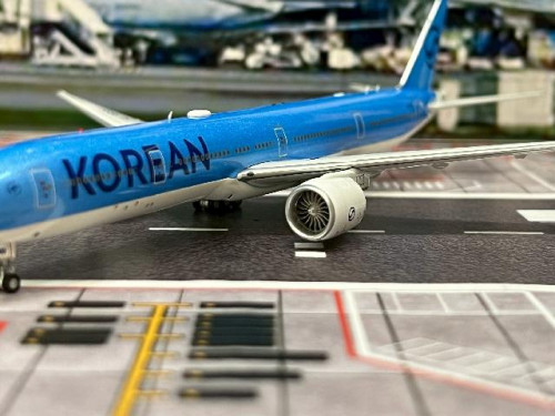 Aviation 1:400 Korean 777-3B5ER HL8008 AV4217 [Width 16 Length 18 Height 5 cm] 7