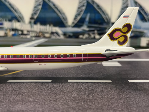 Infight200 1:200 Thai Airways DC-8-63 HS-TGZ IF863TG1023 6