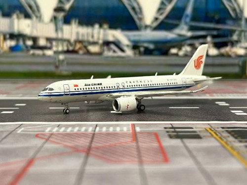 JCWings 1:400 Air China Comac C919 B-919X XX40294 [Width 9 Length 9.5 Height 3 cm] 1