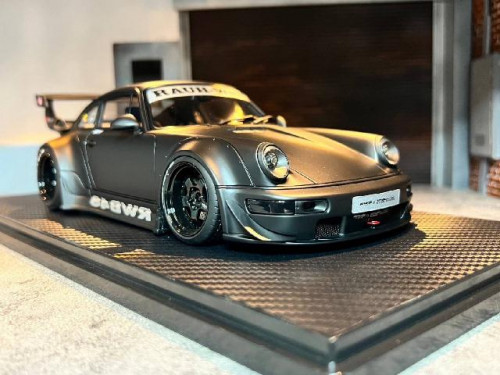 Ignition: IG2463 1:18 RWB 964 Matte Blk [Width 10 Length 24 Height 7 cms] 1