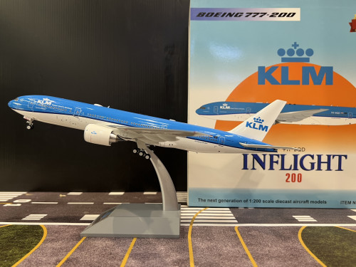 Inflight 1:200 KLM 777-206ER PH-BQD IF772KL0824 [Width 30 Length 35 Height 8 cm]