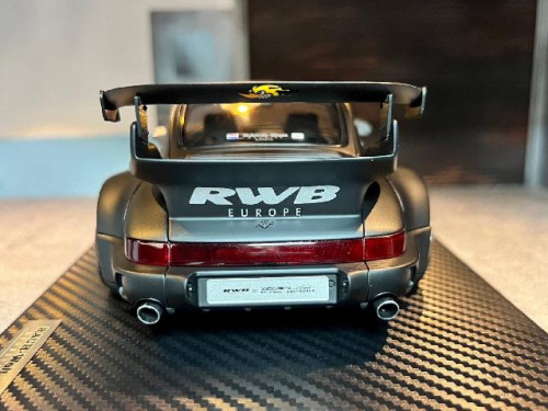 Ignition: IG2463 1:18 RWB 964 Matte Blk [Width 10 Length 24 Height 7 cms] 7