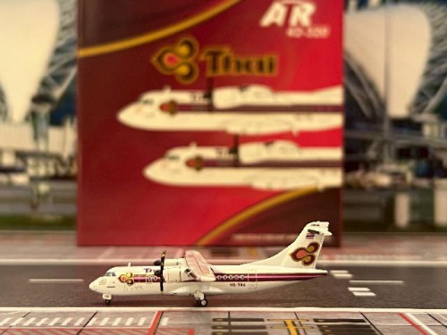 JAL 737-800 ガンダム EXPO JA342J ph 1:400 Phoenix 1:400 JAL 737