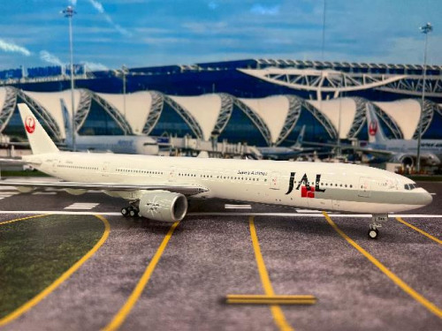 Inflight 1:200 JAL 777-346 JA8945 B773JAL945 [Width 33 Length 37 Height 8 cm] 2