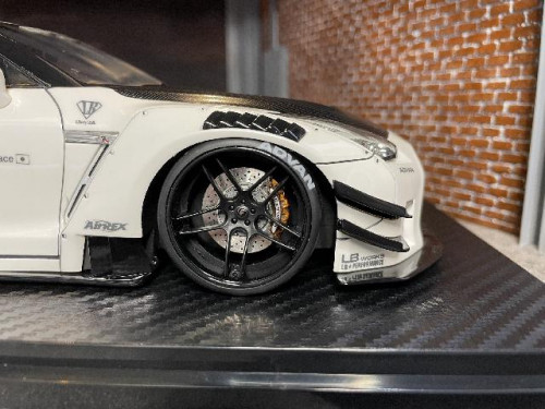 IG2342 1:18 LB-Works Nissan GT-R R35 Type2 Whi [Width 10 Length 25 Height 7 cm] 3