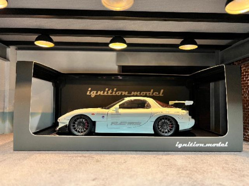 Ignition Model 1:18 Mazda RX-7 (FD3S) RE Amemiya White IG2232 9