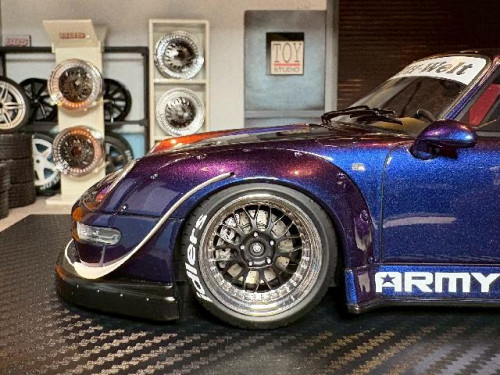 Ignition 1:18 RWB 993 Purple Metallic IG3739 [Width 10 Length 24 Height 7 cms] 8