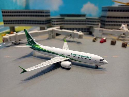 Phoenix PH1865 1:400 Iraqi 737-8max YI-ASX [Width 9 Length 9.5 Height 3 cms] 1