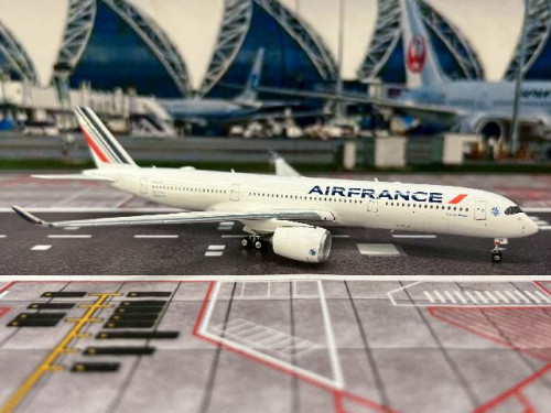 Phoenix 1:400 Air France A350-900 F-HTYM PH12010 [Width 16 Length 16.5 Height 4 cm] 2