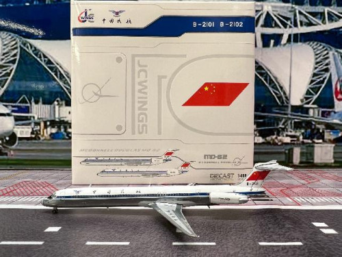 JCWings 1:400 CAAC MD-82 B-2101 XX40097 [Width 8 Length 11 Height 2 cms]