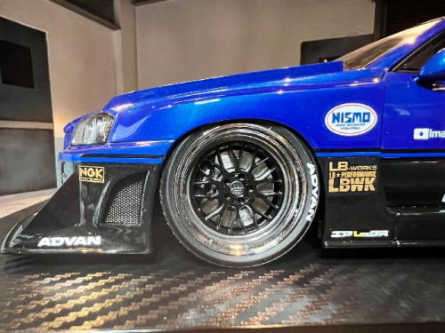 IG2705 1:400 LB-ER34 Super Silhouette Skyline Blue/Black [Width 10 Length 27 Height 8 cms] 8