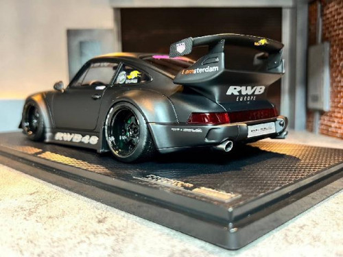 Ignition: IG2463 1:18 RWB 964 Matte Blk [Width 10 Length 24 Height 7 cms] 2