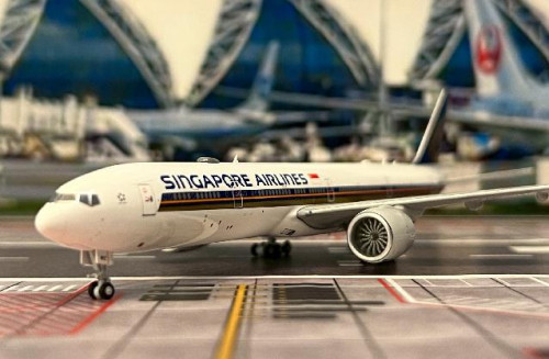 JC Wings 1:400 Singapore 777-300ER 9V-SWZ EW477W010 [Width 16 Length 18 Height 5 cm] 7