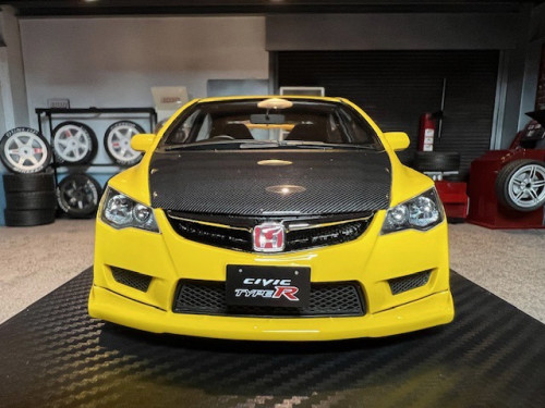 Ignition [IG2831] 1:18 Honda Civic(FD2) Type R Yellow [Width 10 Length 27 Height 7 cms] 5