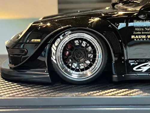 Ignition: IG1960 1:18 RWB 993 Blk [Width 10 Length 24 Height 7 cms] 9