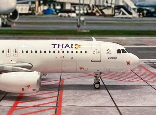 Phoenix1:400 Thai A320 HS-TXG PH12044 [Width 9 Length 9 Height 3 cm] 5