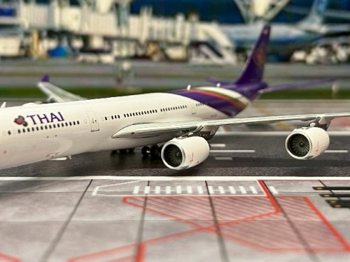 Phoenix 1:400 Thai A340-500 HS-TLB PH12025 [Width 16 Length 17 Height 4 cm] 8