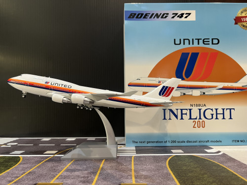 Inflight 1:200 United Airlines B747-422 N188UA IF744UA0526 [Width 30 Length 35 Height 10 cm]