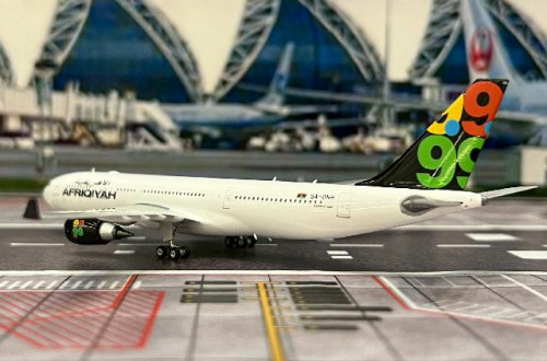 Phoenix 1:400 Afriqiyah A330-200 5A-ONH PH12062 [Width 15 Length 15 Height 4 cm] 8