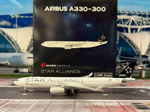 Phoenix 1:400 Air China A330-300 B-5912 Star Alliance PH12023 [Width 15 Length 16 Height 4 cm]