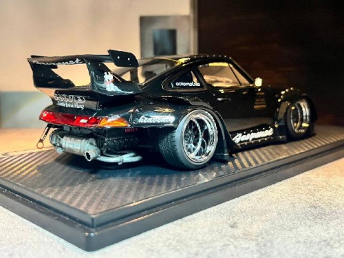 Ignition: IG1960 1:18 RWB 993 Blk [Width 10 Length 24 Height 7 cms] 4