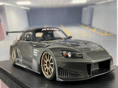 Ignition IG2011 1:18 J's Racing S2000 (AP1) Gun Metallic [Width 10 Length 25 Height 7 cms] 1