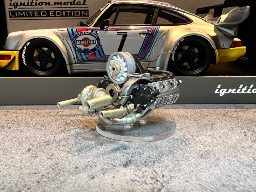 Ignition IG3006 1:18 RWB 964 Sil/Yell With M64 engine [Width 10