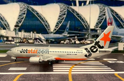 JCWings 1:200 Jetstar 737-400 VN-A194 XX20387 [Width 14 Length 18.5 Height 5.5 cm] 3