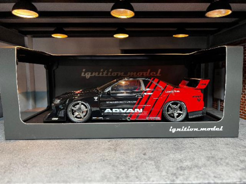 Ignition:IG2703 1:18 LB-ER34 Super Silhouette Skyline Blk/Red [Width 10 Length 27 Height 8 cms] 8