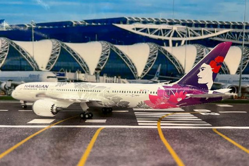 Gemini Jets 1:200 Hawaiian B787-9 N781HA G21403 [Width 30 Length 31 Height 8 cm] 3