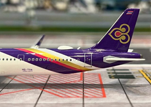 Phoenix 1:400 Thai Airways A321neo HS-TOA PH12059 [Width 9 Length 11 Height 2.5 cm] 7
