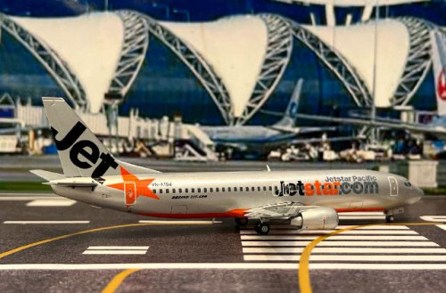JCWings 1:200 Jetstar 737-400 VN-A194 XX20387 [Width 14 Length 18.5 Height 5.5 cm] 4