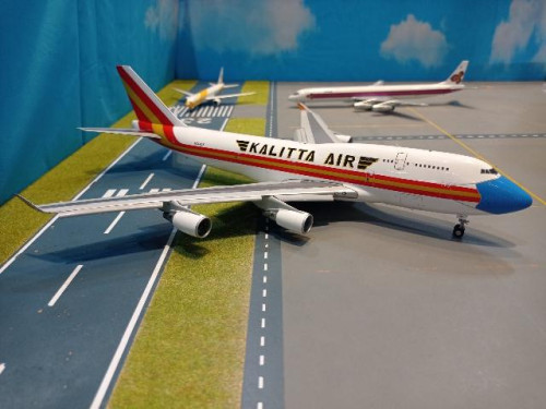 XX20120A 1:200 Kalitta Air 747-400(BCF) Mask FD N744CK [Width 30 Length 35 Height 6 cms] 1