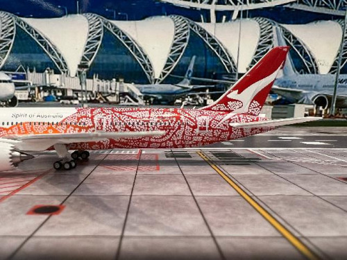 Gemini Jets 1:400 Qantas B787-9 VH-ZND 'Yam Dreaming' GJ2385 [Width 15 Length 15.5 Height 4.5 cm] 6
