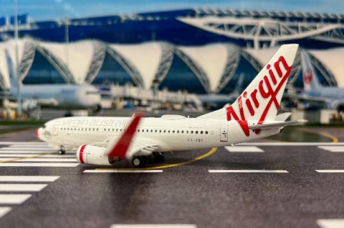 JFox 1:200 Virgin Australia 737-700 VH-VBY JF7377009L [Width 18 Length 17 Height 6 cms] 3