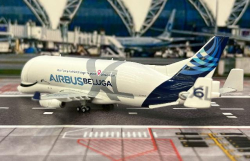 JC Wings 1:400 Airbus A330-743L Beluga XL6 F-GXLO LH4358 [Width 15 Length 16 Height 4.5 cm] 3