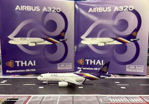  Phoenix1:400 Thai A320 HS-TXG PH12044 [Width 9 Length 9 Height 3 cms]